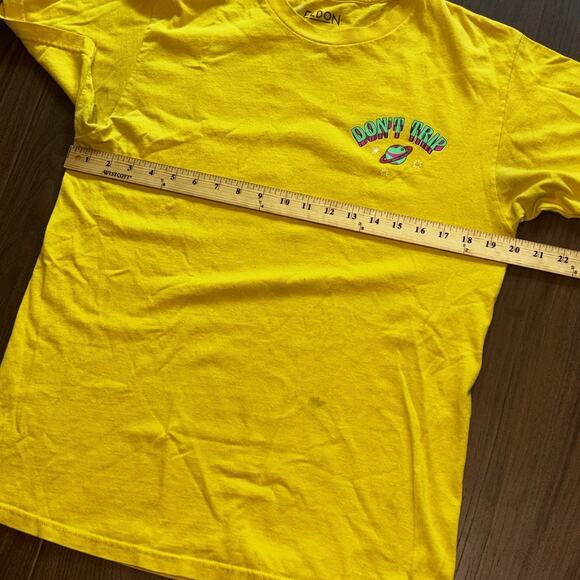 Eldon Don't Trip T Shirt Men Medium Yellow Mushrooms Psychedelic Festival Hippie - Picture 7 of 8